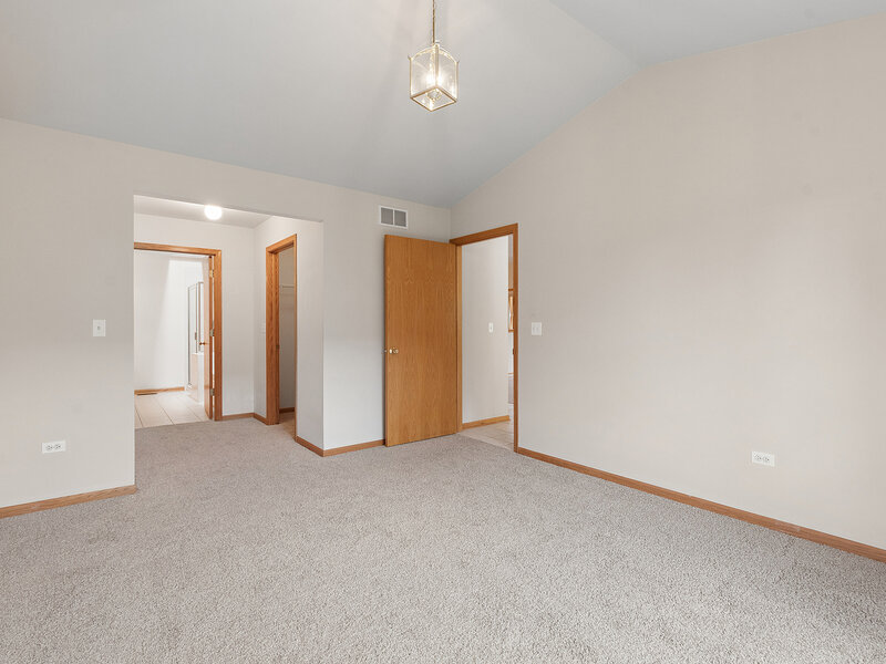 9131 Newcastle Court Tinley Park IL 60487