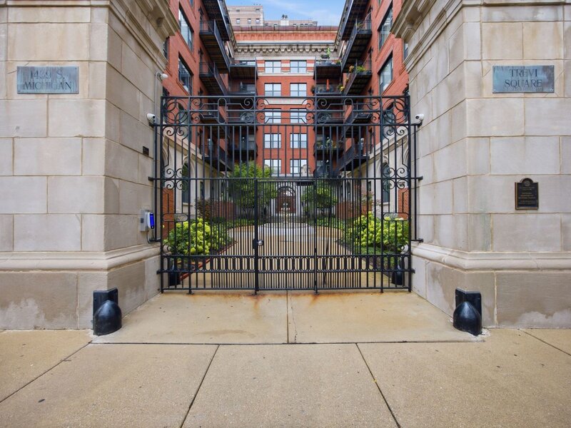 1439 S Michigan Avenue Chicago IL 60605