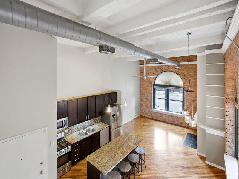 1439 S Michigan Avenue Chicago IL 60605