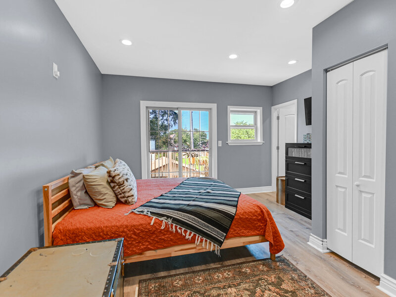 6404 S Langley Avenue Chicago IL 60637