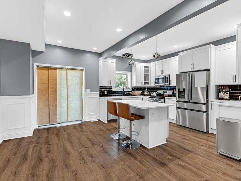 6404 S Langley Avenue Chicago IL 60637