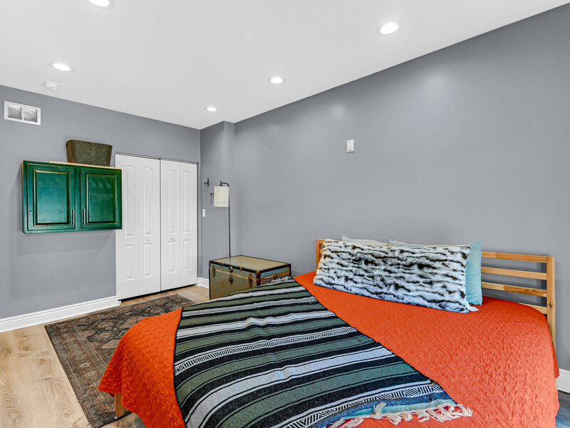 6404 S Langley Avenue Chicago IL 60637