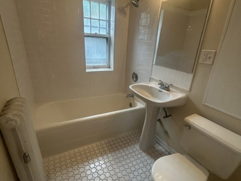 1114 Maple Avenue Evanston IL 60202