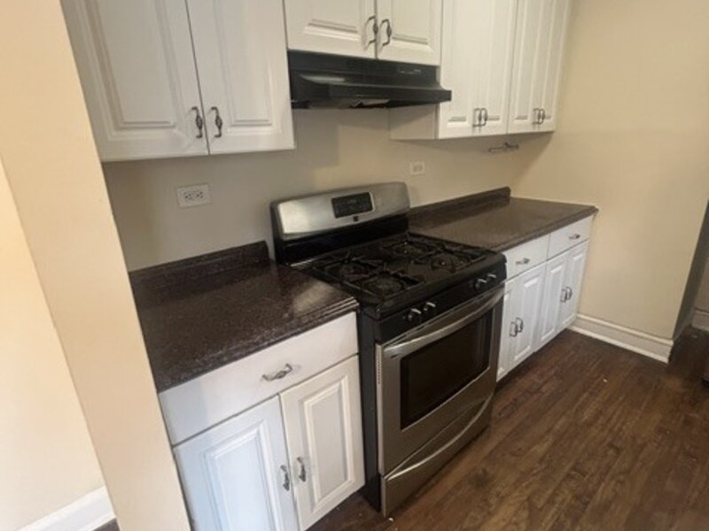 1114 Maple Avenue Evanston IL 60202