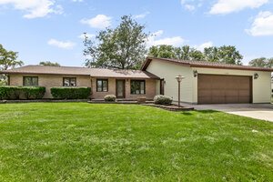 Photo of 16400 Sherwood Drive Orland Park IL 60462