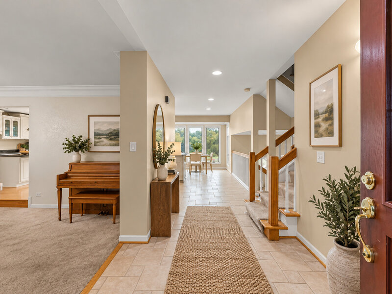 40 Bridle Creek Drive St. Charles IL 60175