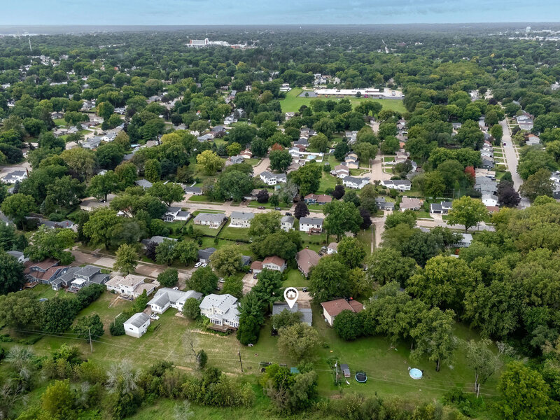 2853 Fairhaven Road Davenport IA 50803