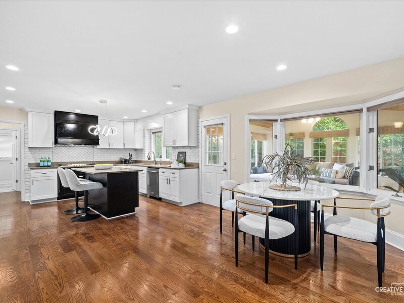 615 E Bailey Road Naperville IL 60565