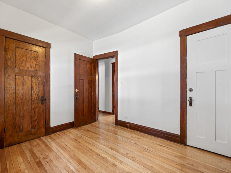 1517 S 57th Avenue Cicero IL 60804