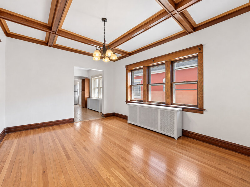 1517 S 57th Avenue Cicero IL 60804
