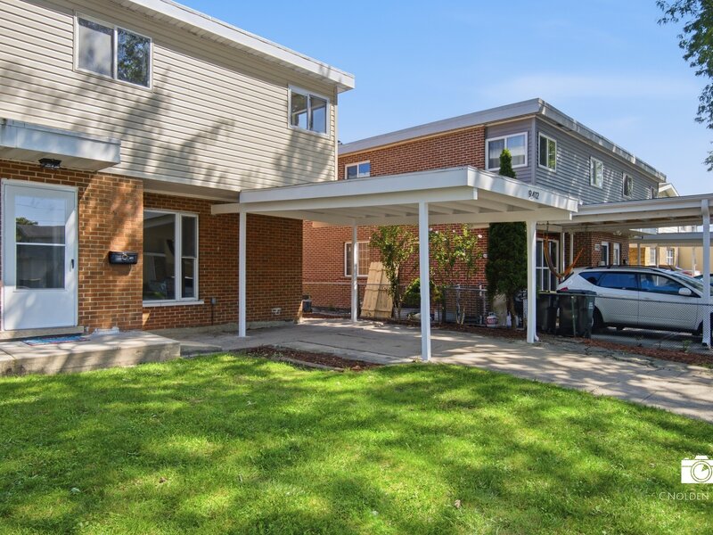 9412 Noel Avenue Des Plaines IL 60016