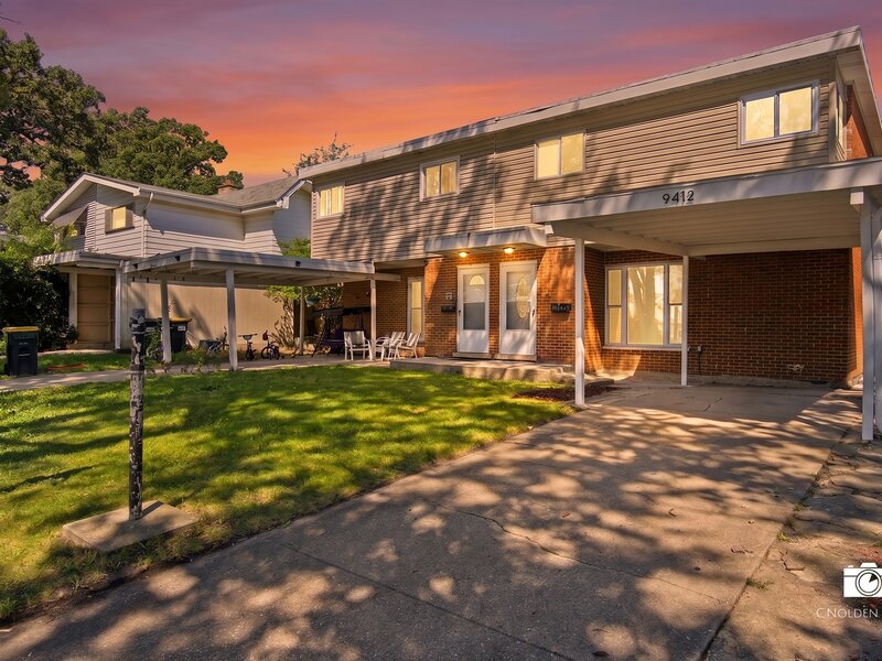 9412 Noel Avenue Des Plaines IL 60016