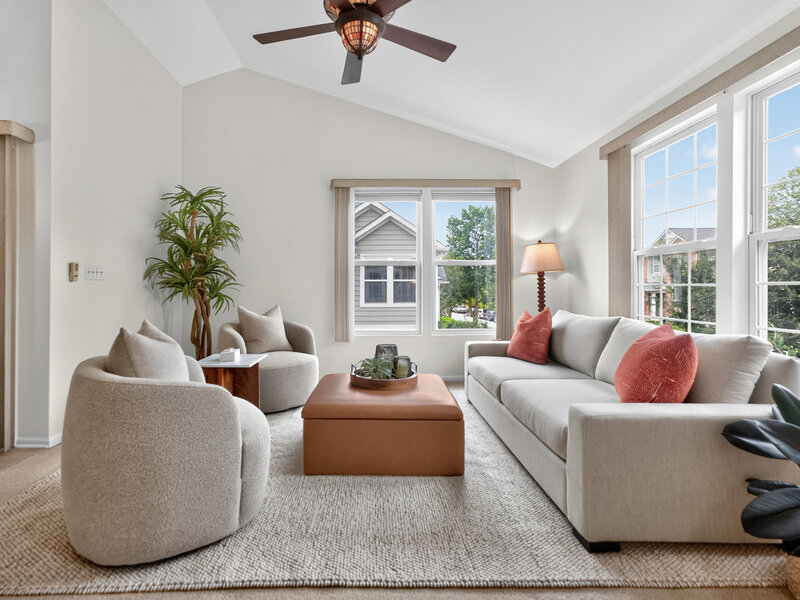 2429 Emily Lane Elgin IL 60124