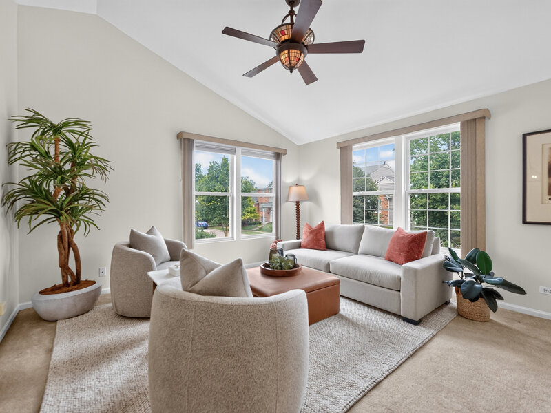 2429 Emily Lane Elgin IL 60124