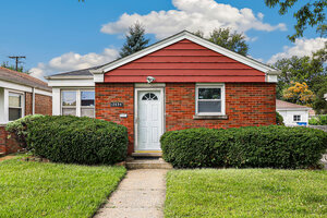 Photo of 12634 S Ada Street Calumet Park IL 60827