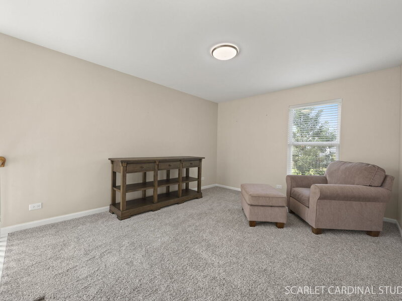 501 Valentine Way Oswego IL 60543
