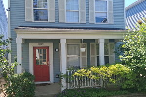 Photo of 1015 Symphony Drive Aurora IL 60504