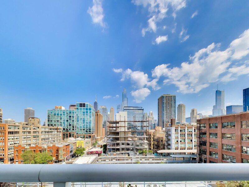 757 N Orleans Street Chicago IL 60654