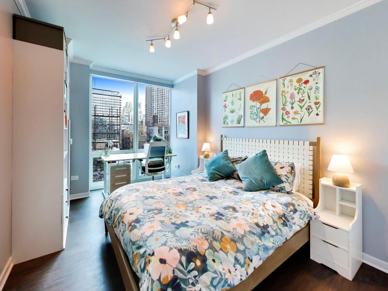 757 N Orleans Street Chicago IL 60654
