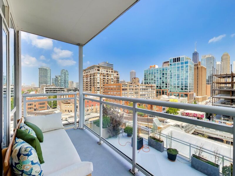 757 N Orleans Street Chicago IL 60654