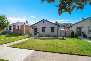 Photo of 2444 Elm Street River Grove IL 60171