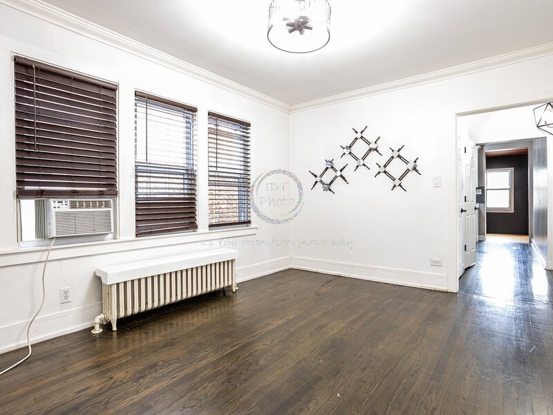 6347 W Henderson Street Chicago IL 60634