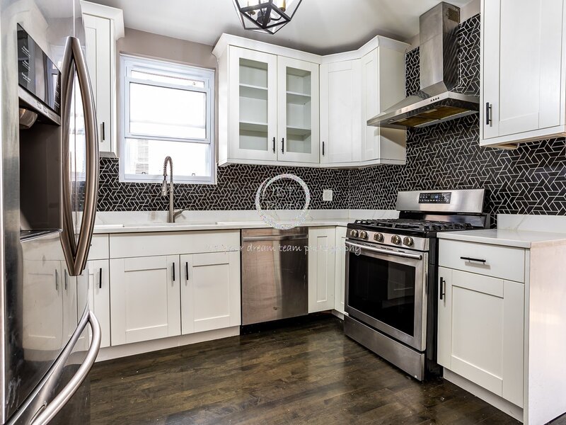 6347 W Henderson Street Chicago IL 60634