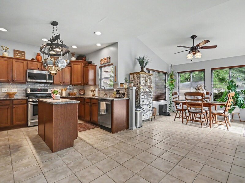 2210 Hagaman Lane Montgomery IL 60538