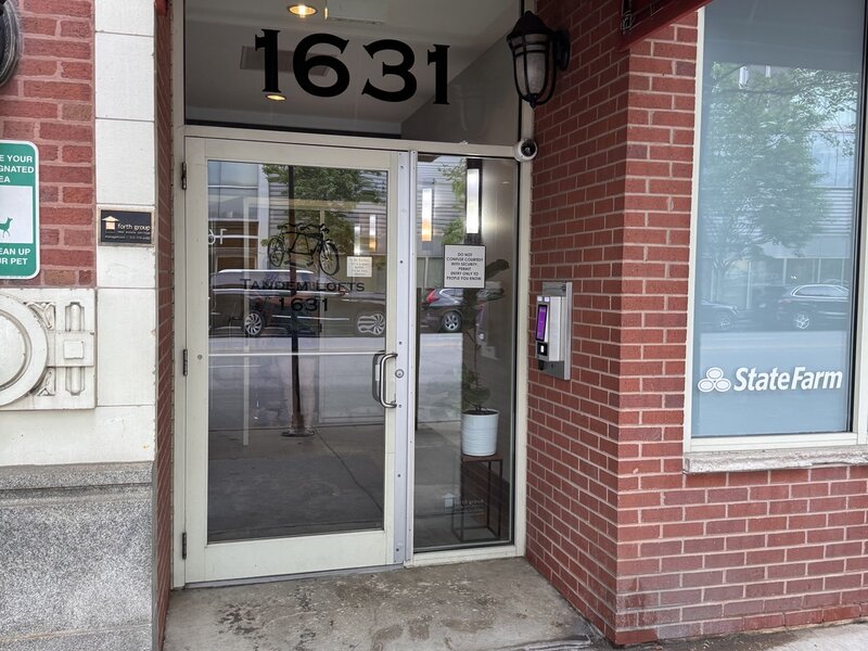 1631 S Michigan Avenue Chicago IL 60616