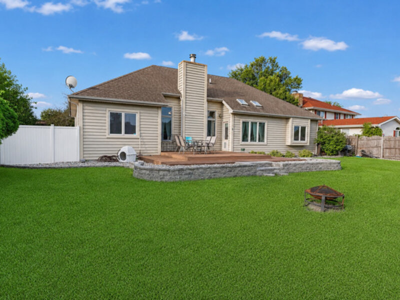 219 Greenbriar Lane Bourbonnais IL 60914