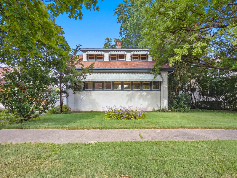 277 Nuttall Road Riverside IL 60546