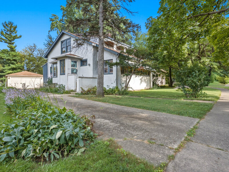 277 Nuttall Road Riverside IL 60546