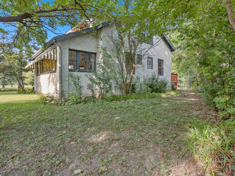 277 Nuttall Road Riverside IL 60546