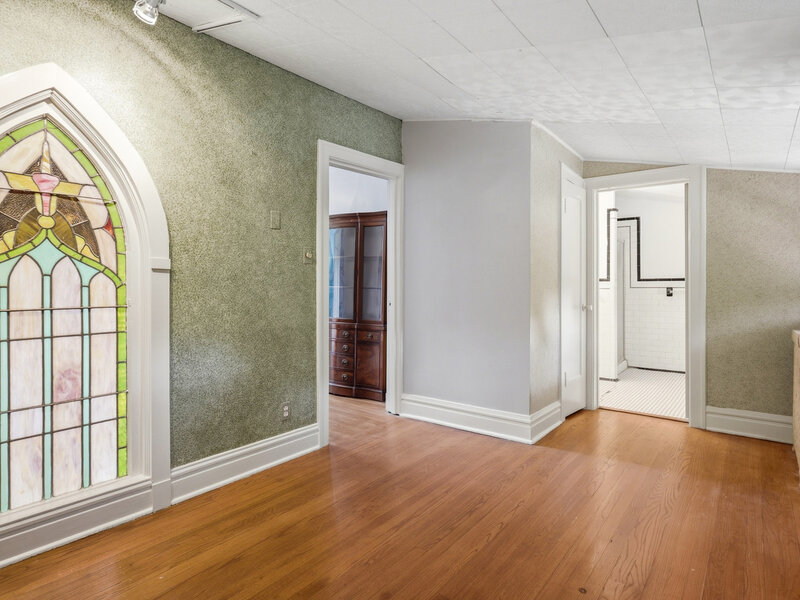 277 Nuttall Road Riverside IL 60546