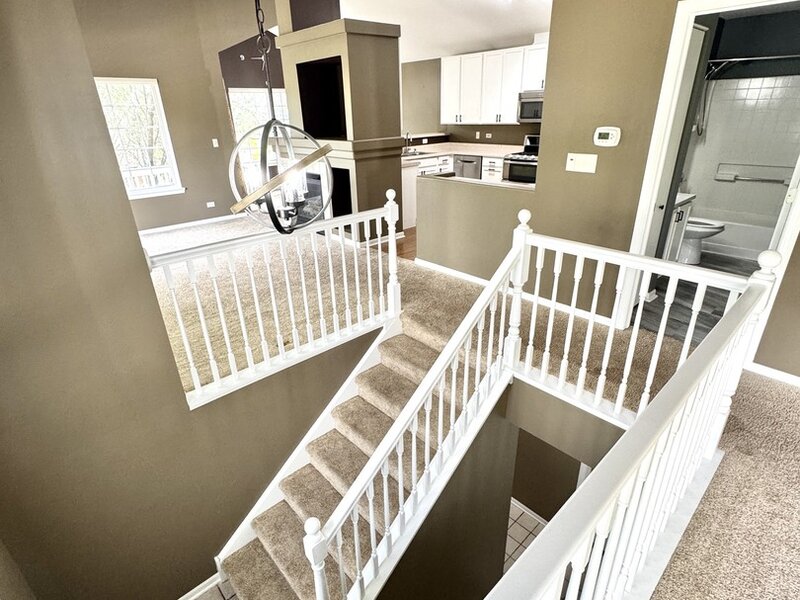 2307 Twilight Drive Aurora IL 60503