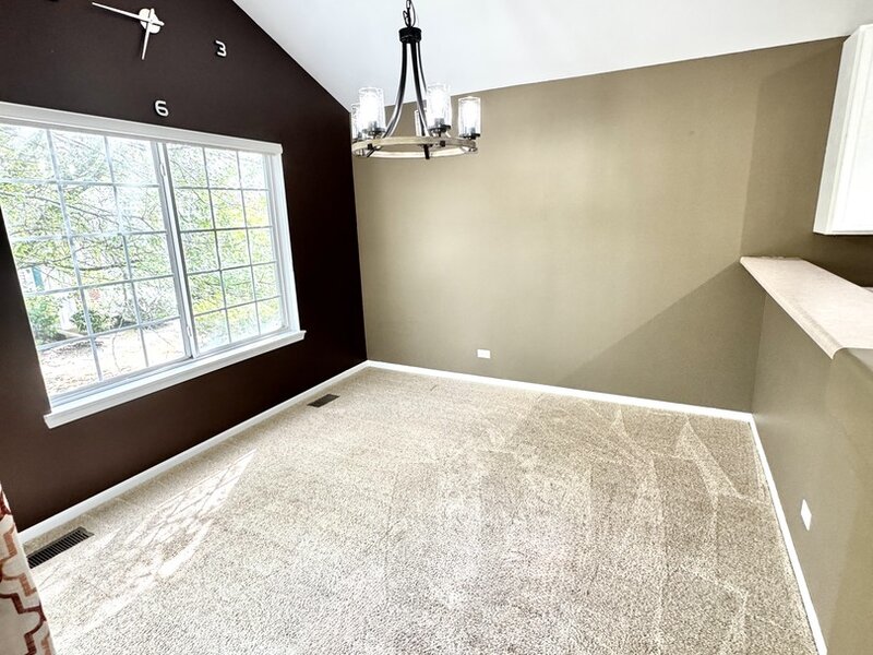 2307 Twilight Drive Aurora IL 60503