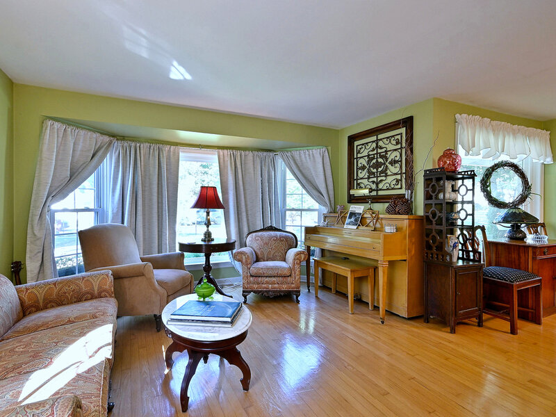 2407 Forest View Avenue River Grove IL 60171