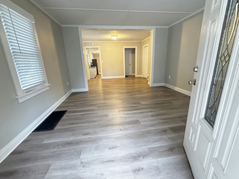 402 S 13th Avenue St. Charles IL 60174