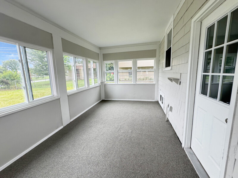 402 S 13th Avenue St. Charles IL 60174
