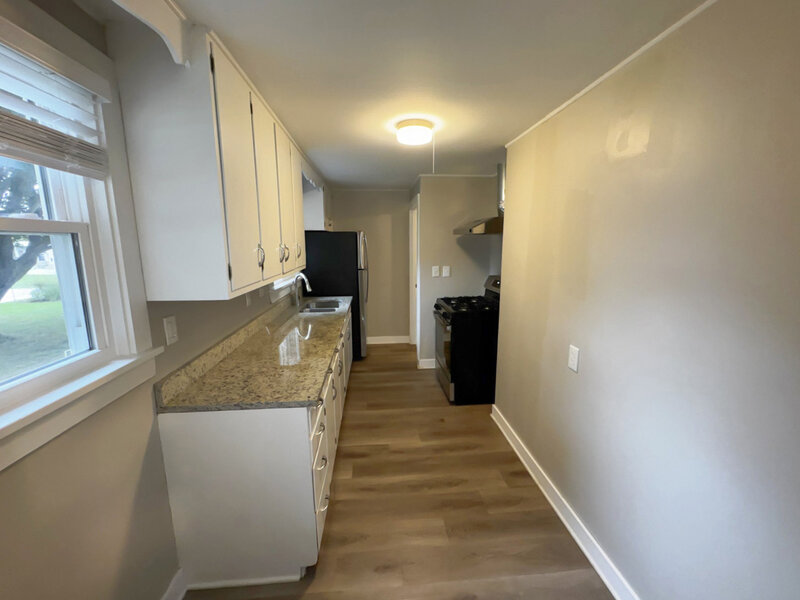 402 S 13th Avenue St. Charles IL 60174