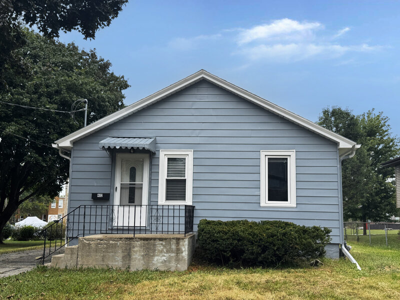 402 S 13th Avenue St. Charles IL 60174