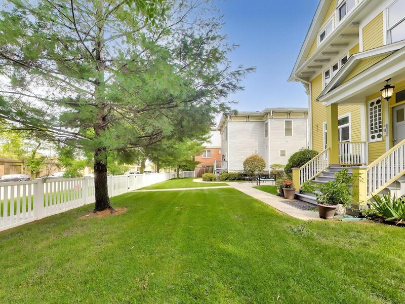 617 South Boulevard Oak Park IL 60302
