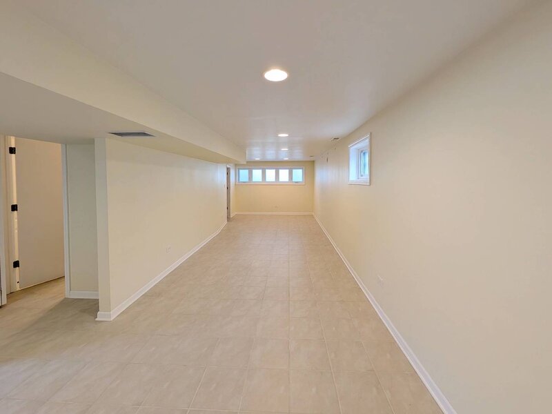 5121 S Tripp Avenue Chicago IL 60632