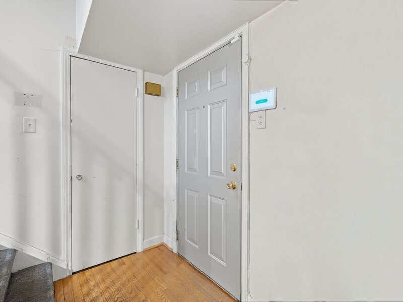 7559 S Hoyne Avenue Chicago IL 60620