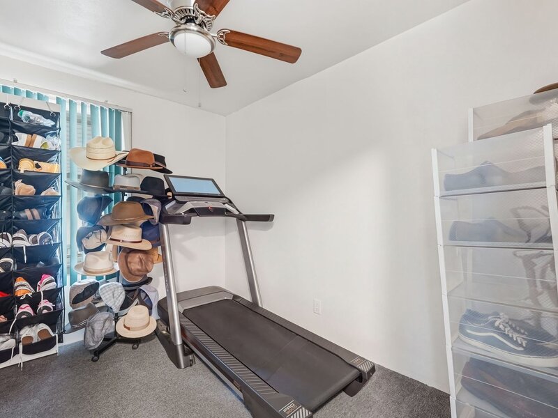 7559 S Hoyne Avenue Chicago IL 60620