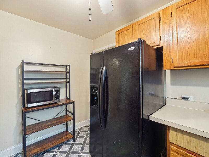 7559 S Hoyne Avenue Chicago IL 60620
