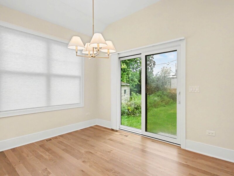 4119 N Lincoln Street Westmont IL 60559