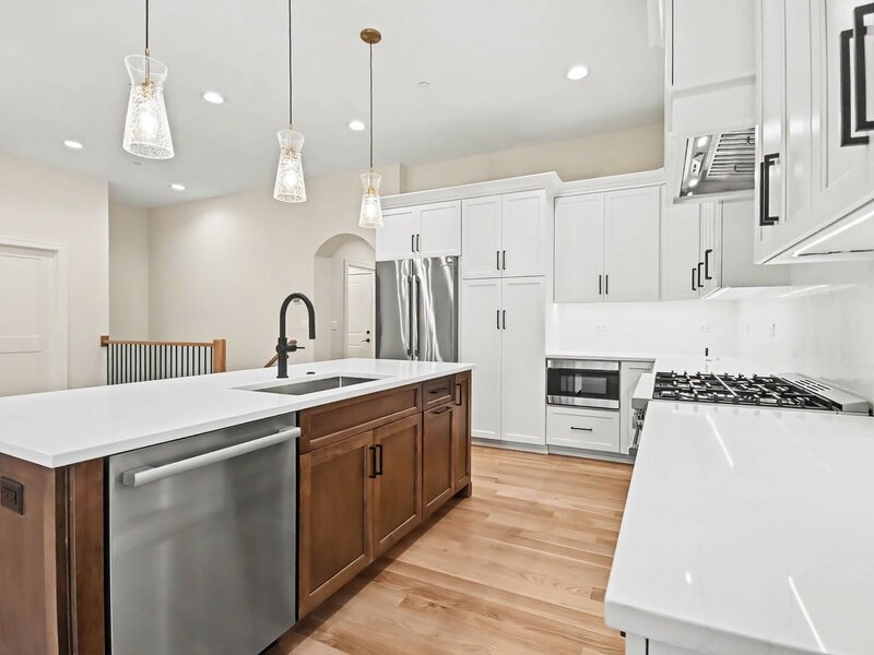 4119 N Lincoln Street Westmont IL 60559