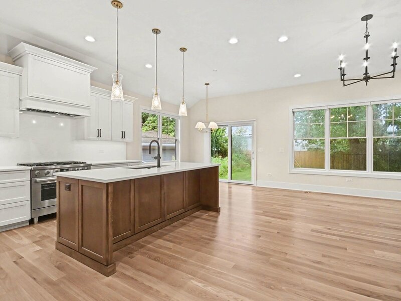 4119 N Lincoln Street Westmont IL 60559