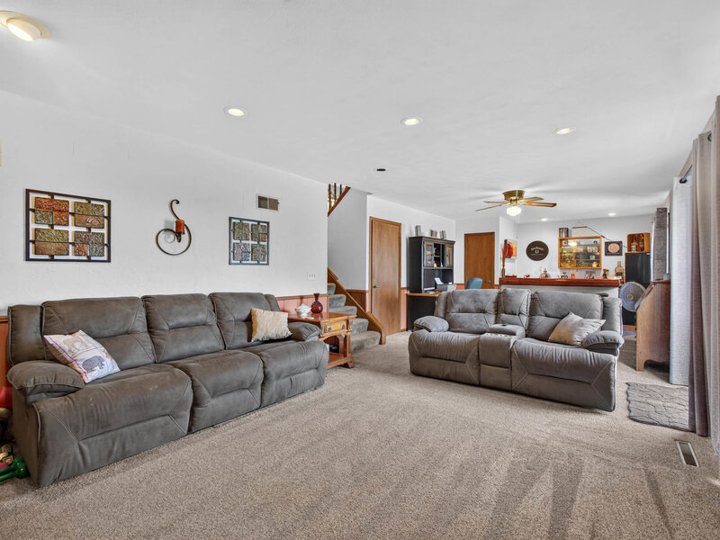 3818 Hobson Avenue Davenport IA 52802